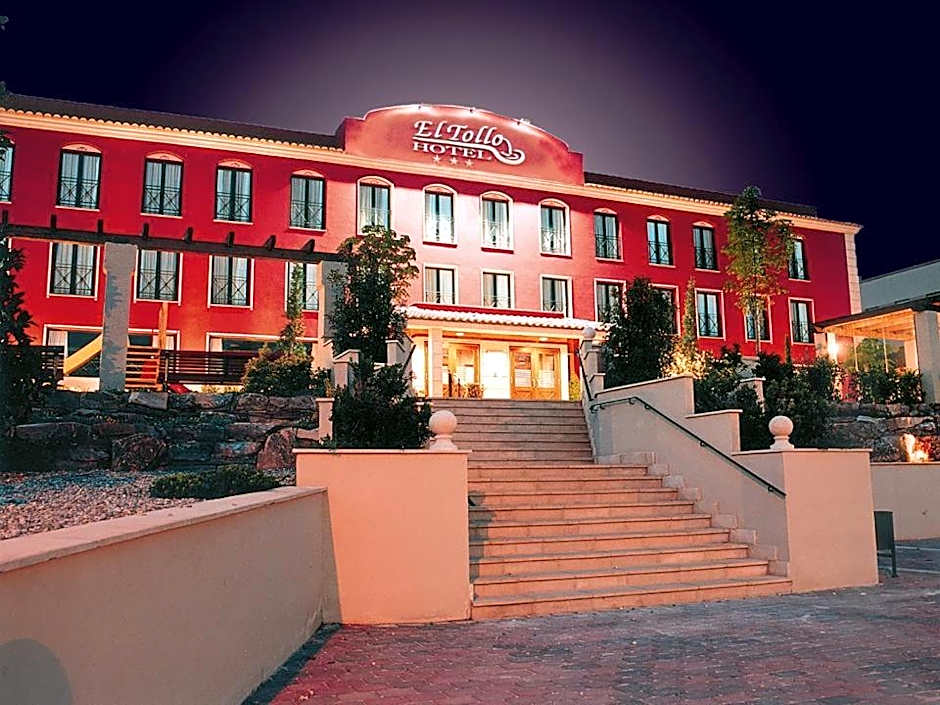 Hotel Restaurante El Tollo