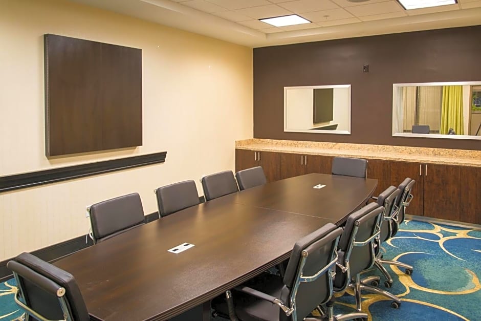 Hampton Inn & Suites Gulfport