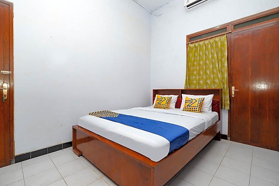 OYO 2240 Simpang Tujuh Residence