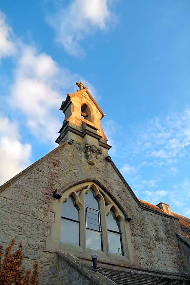 Schoolhouse Restaurant and Hotel