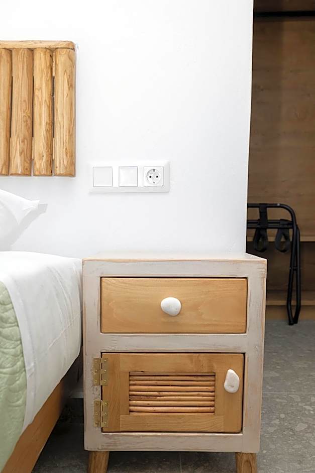 Delfinaki Boutique Apartments Lionas beach ,Naxos