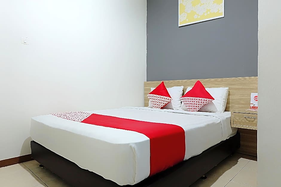 Photo 1 of 23 of OYO 1474 Hotel Fayadh