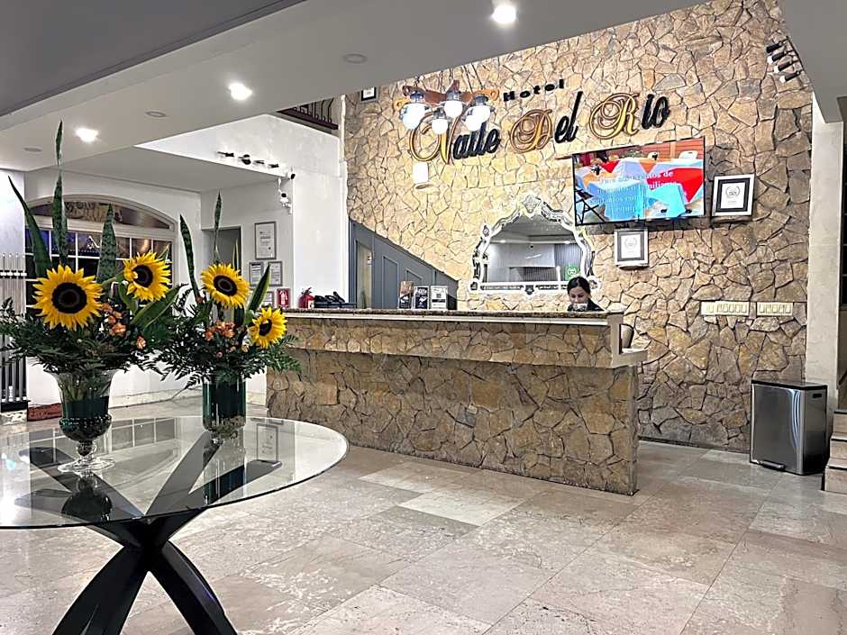 Hotel Valle del Rio