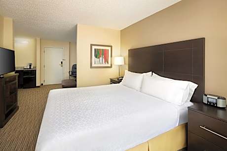 Standard King Room with Mobility Accessible Roll-In Shower