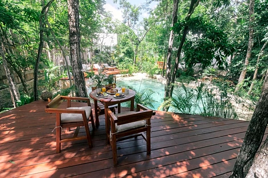Nahouse Jungle Lodges