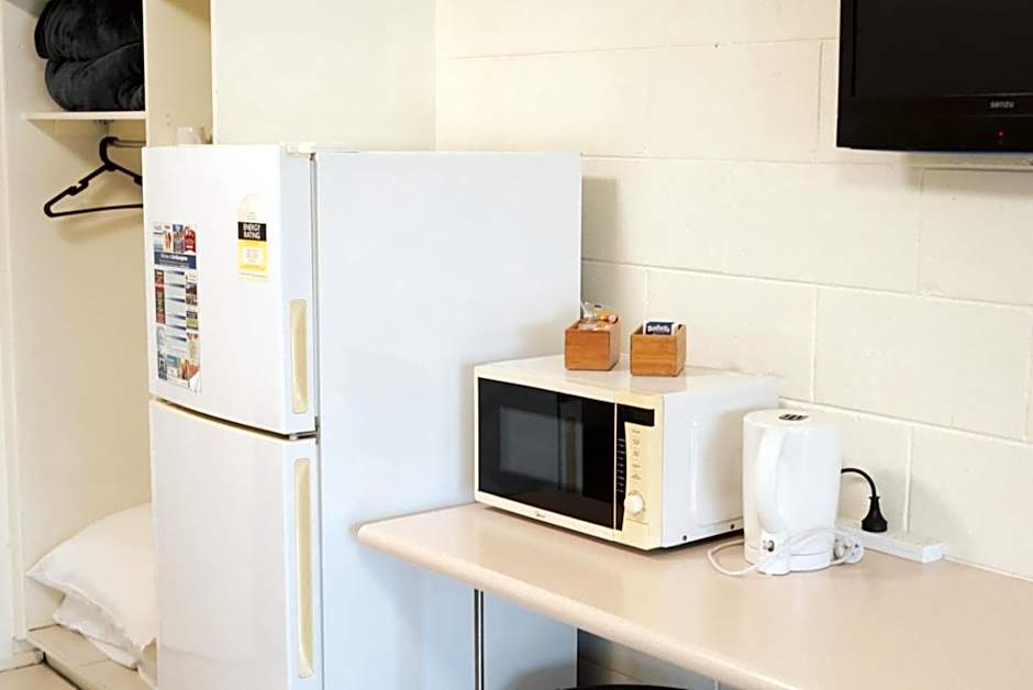 Porky's Motel Rockhampton