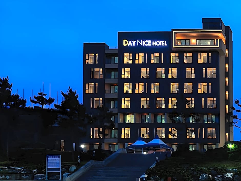 Daynice hotel