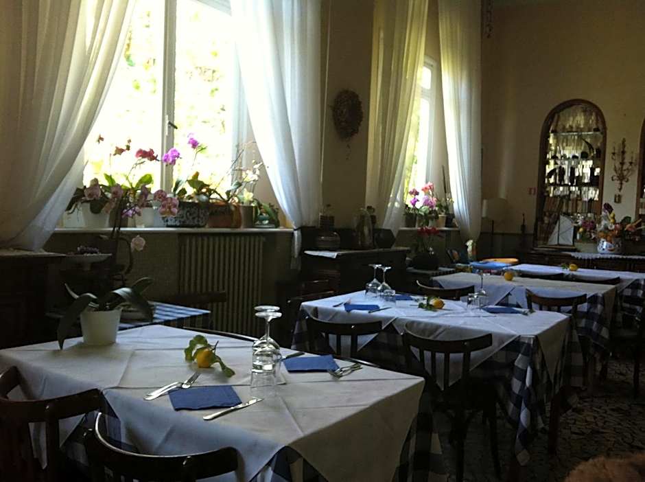 Hotel Pensione Moderna