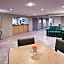 La Quinta Inn & Suites by Wyndham Mansfield, Oh