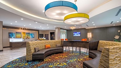 Best Western Plus Pasadena Inn & Suites
