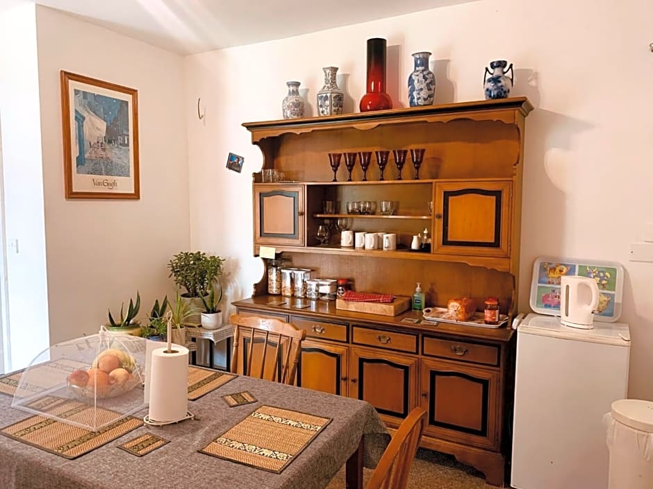 Hikers & Bikers Refuge