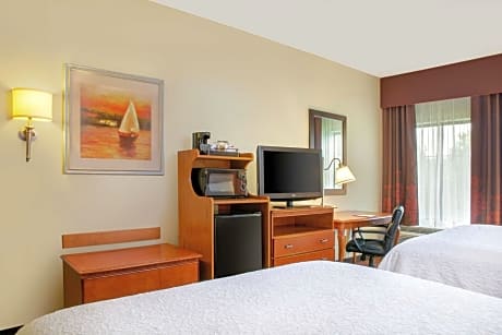 Room with Two Queen Beds - Non-Smoking