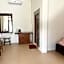 Arys Lagoon Bungalow & Hotel