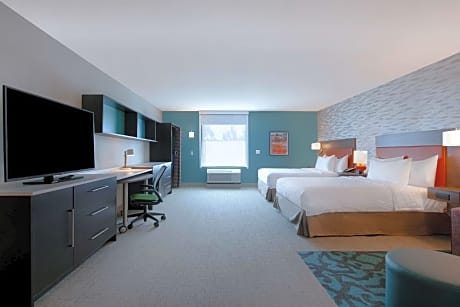 1 King Bed Studio Suite
