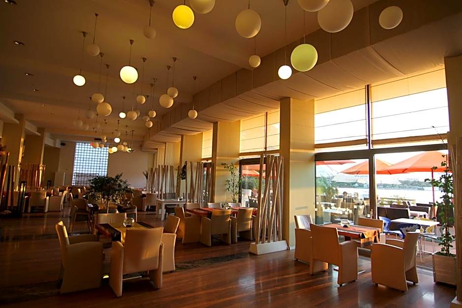Hotel On Plonge Junior