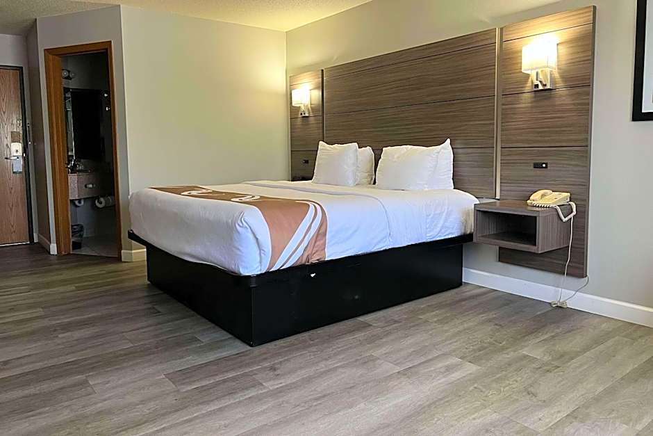 Quality Inn & Suites Red Wing