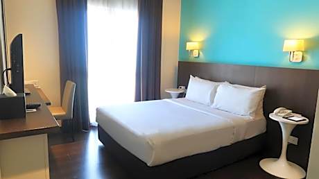 Superior Queen Room with Sky View