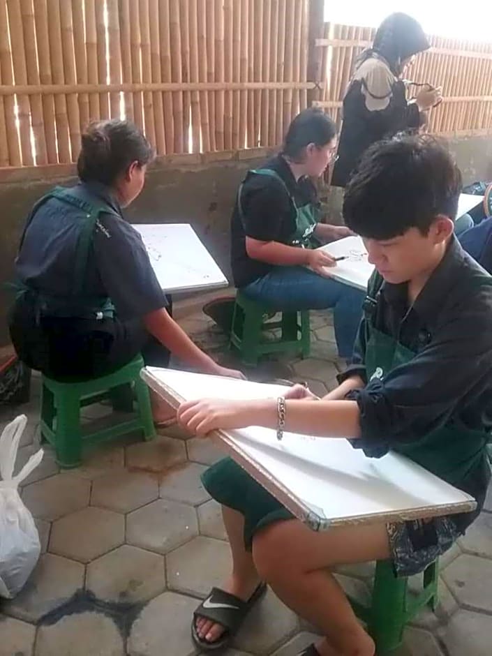 Sardi Homestay by ZUZU