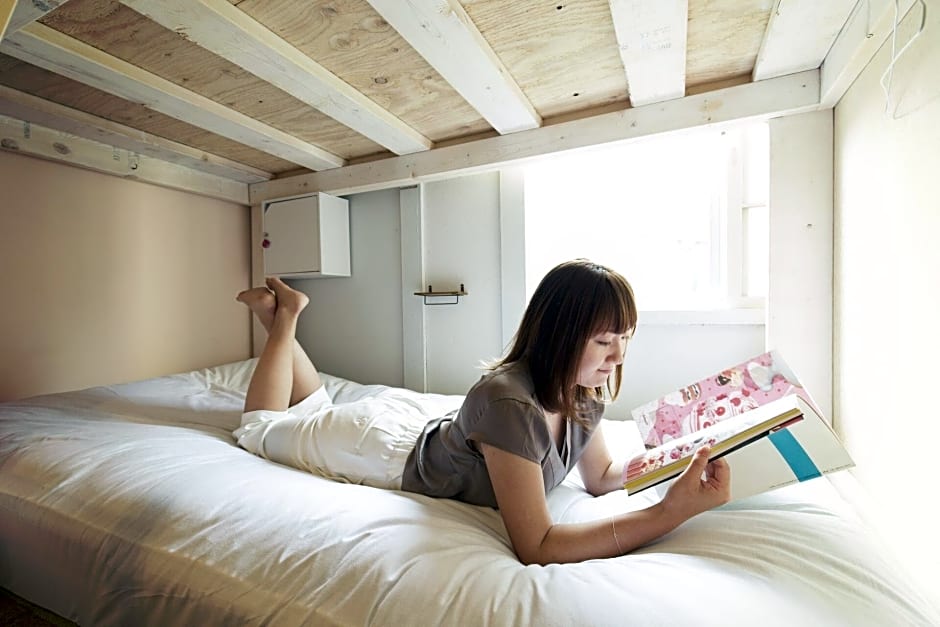 Photo 1 of 2 of Bed In Dormitory Female Room