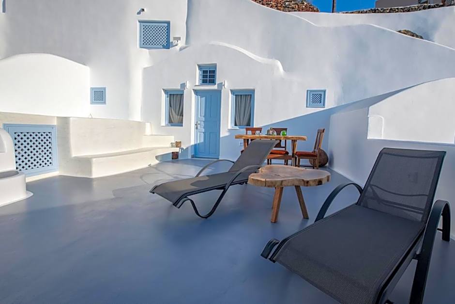 Sun Angelos Oia - Luxury Cave Suites