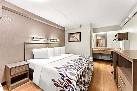Deluxe King Room Smoke Free
