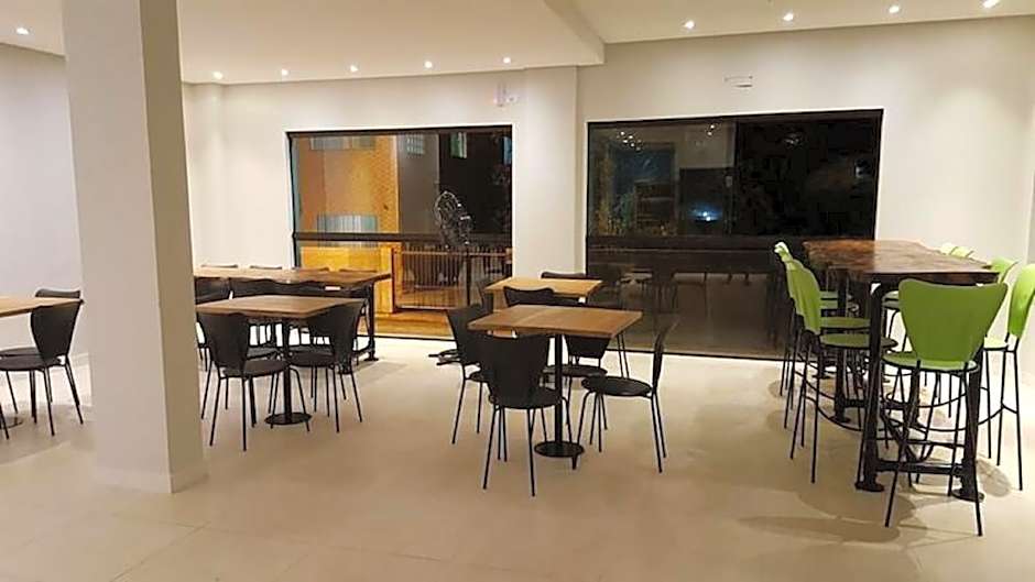 Flor Inn Praia Hotel