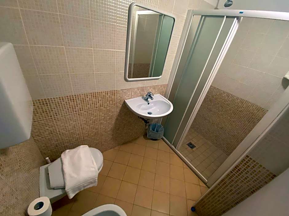 Hotel Nanni Garnì