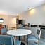 Holiday Inn Express Hotel & Suites Clemson - University Area By IHG