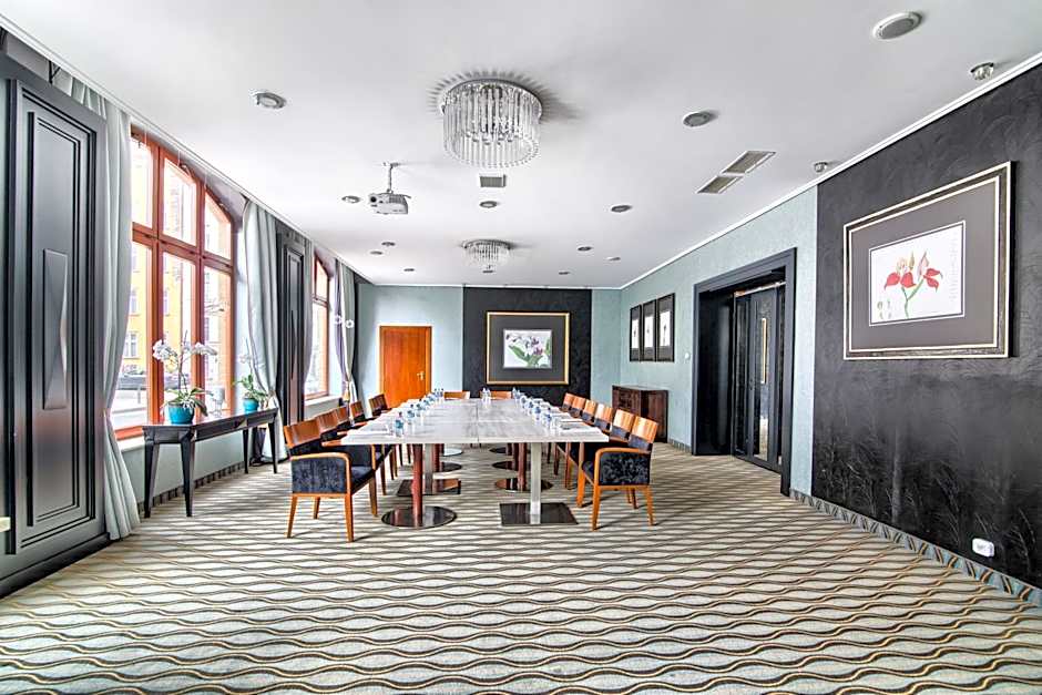 Hotel Hanza