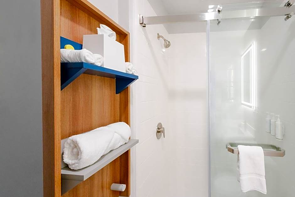 Microtel Inn & Suites By Wyndham Springville