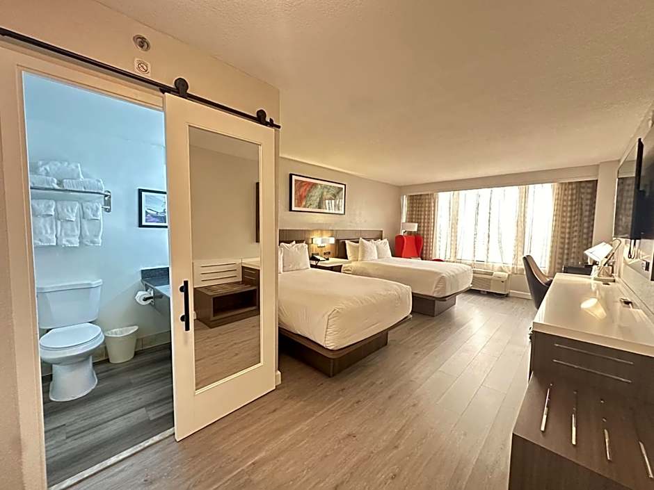 Wyndham Garden Norfolk Downtown