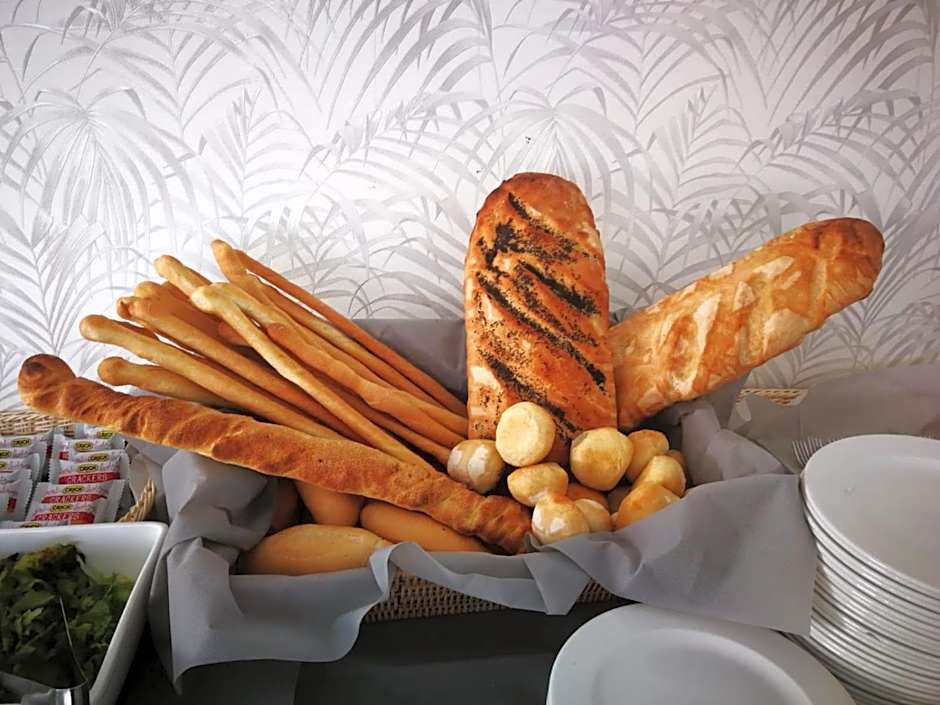 Hotel Ermeti B&B Brunch