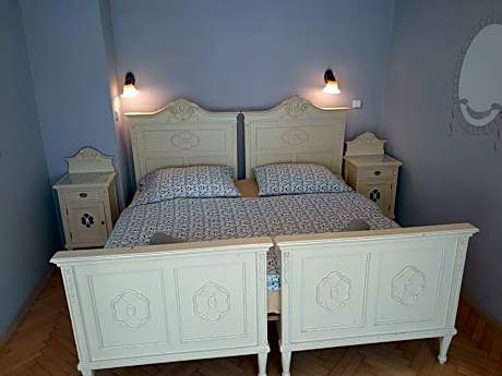 Apartments Kájovská 63