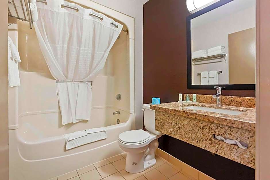 Quality Inn Peterborough