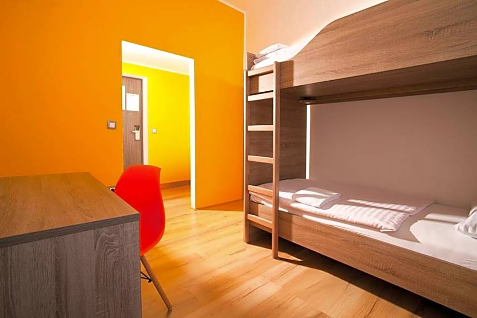 B&B HOTEL Maribor UNI Hostel