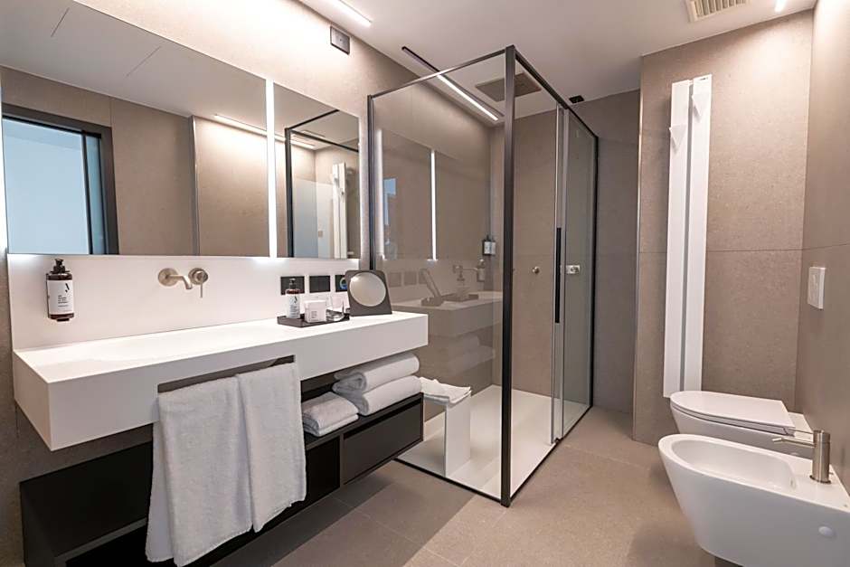 J44 Lifestyle Hotel