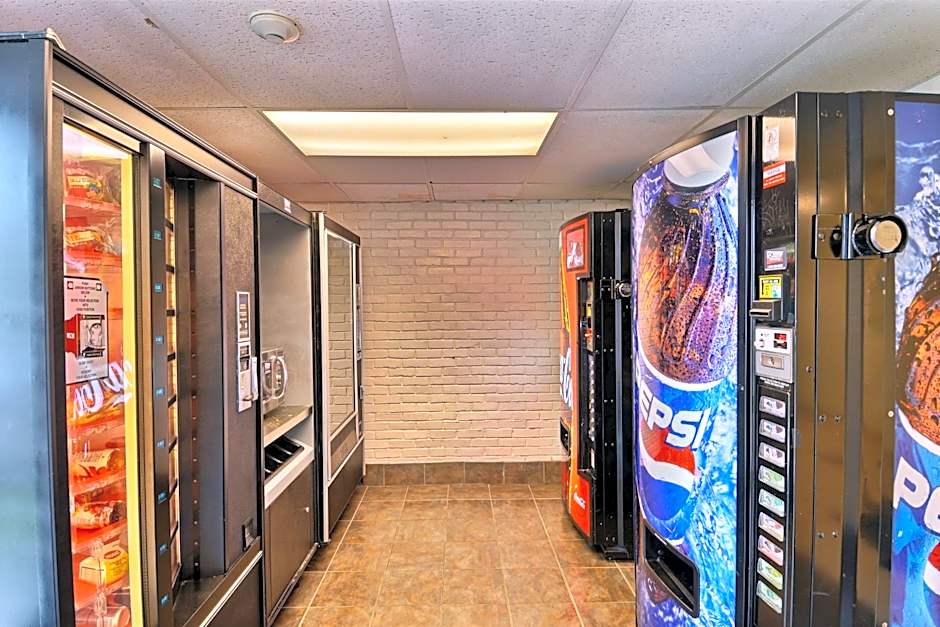 Motel 6-Danvers, MA - Boston North