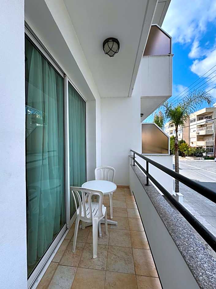 Marianna Hotel Apartments