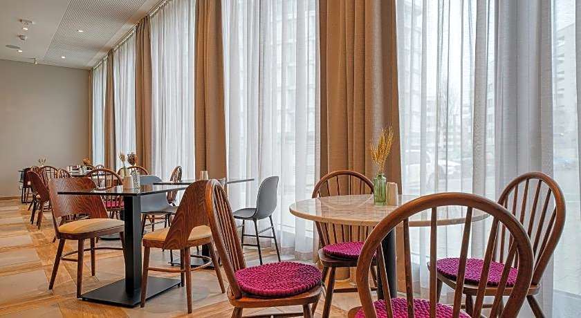 Vienna House Easy by Wyndham Freiburg