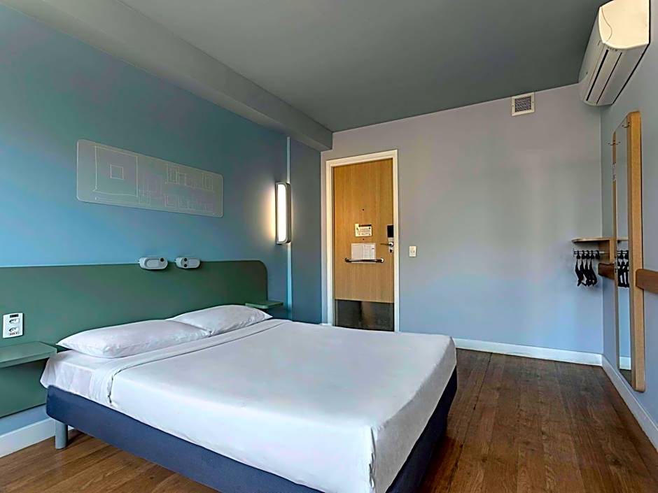 ibis budget RJ Praia de Botafogo