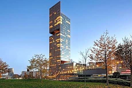 The Stratford, Autograph Collection