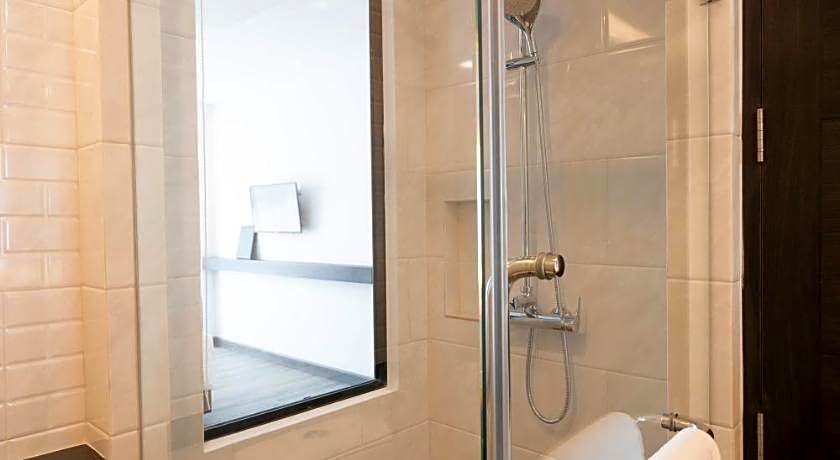 SureStay Hotel by Best Western Vientiane