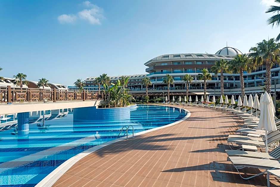 Tui Magic Life Jacaranda