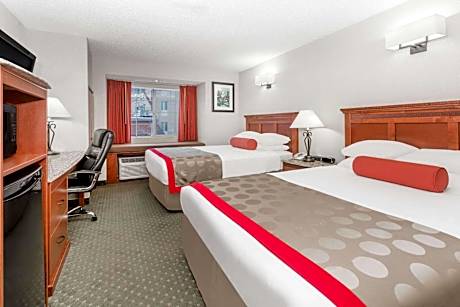 Queen Room with Two Queen Beds - Non-Smoking