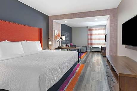 1 King Bed Superior Room Non-Smoking