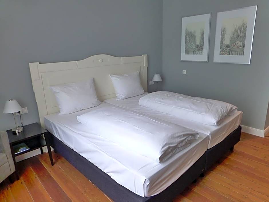 Villa Waldfrieden - Design trifft Budget