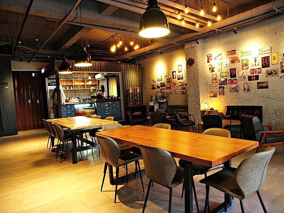 18th prussianblueinn