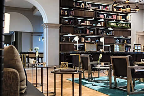 Renaissance by Marriott Waterford Oklahoma City Hotel