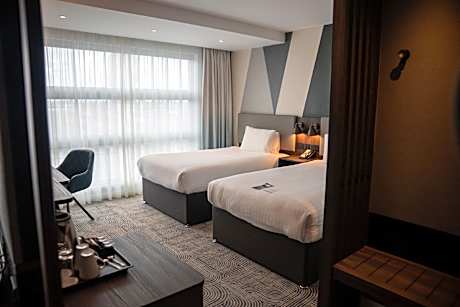 Standard Room with Two Single Beds