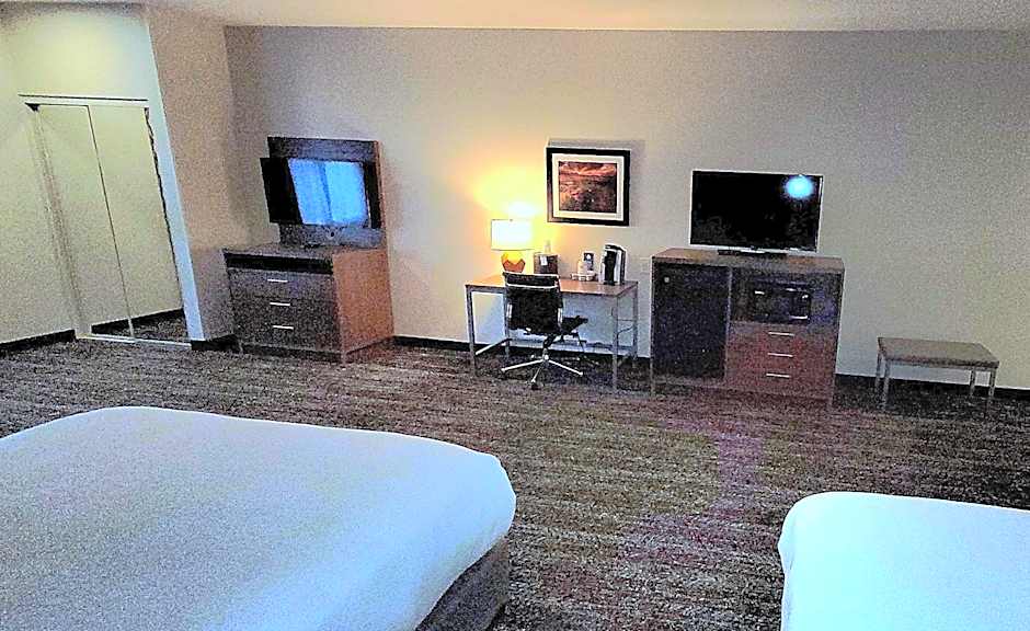 Best Western Plus Coachella Valley Inn & Suites